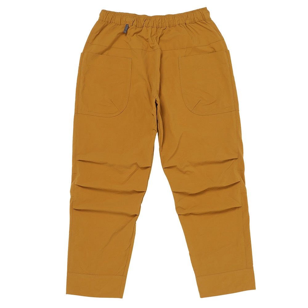 ヴィンテージナイロンのパンツ〈2025AW〉(コットンライクなナイロンパンツ)【AXESQUIN ELEMENTS】