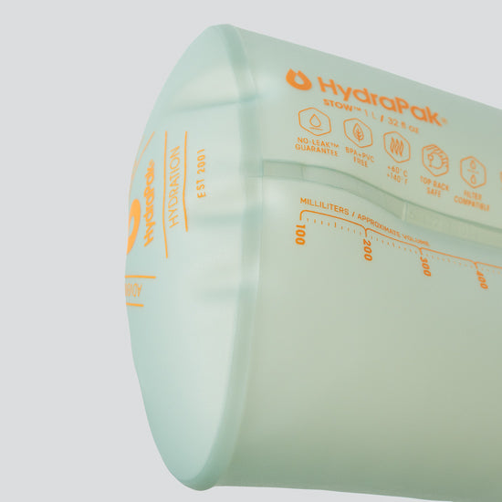 ストウボトル STOW FLEXIBLE BOTTLE(バックパックのサイドポケットに入れやすいソフトボトル)【HydraPak】