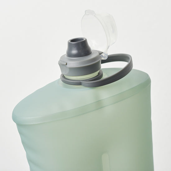 ストウボトル STOW FLEXIBLE BOTTLE(バックパックのサイドポケットに入れやすいソフトボトル)【HydraPak】