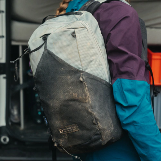 TYPEⅡ Cima 15(デイリー使いもしやすい軽量コンパクト15L)【GOSSAMER GEAR】