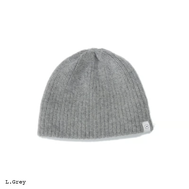 Pom Sole Watch(アンゴラうさぎの毛使用のニット帽)【halo commodity】