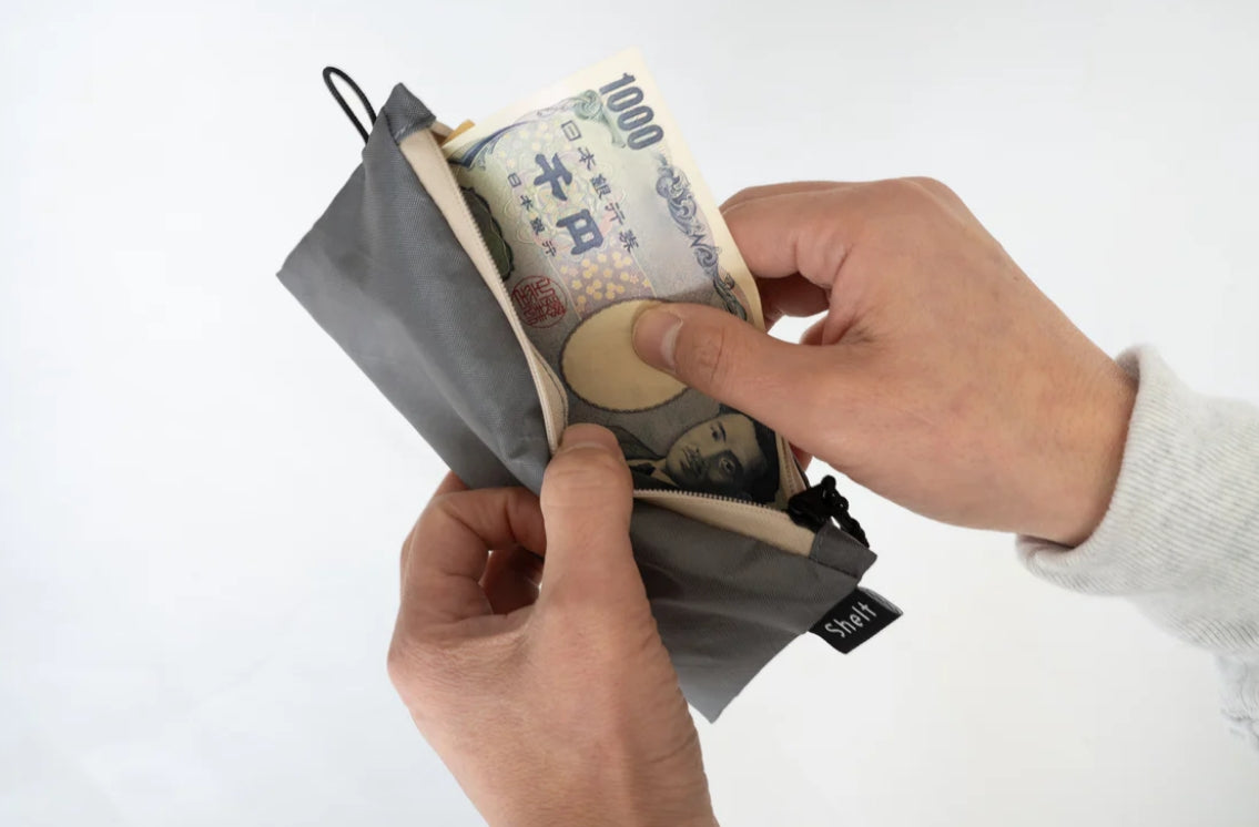 Long wallet(お札が折らずに入る軽量財布)【Shelt】