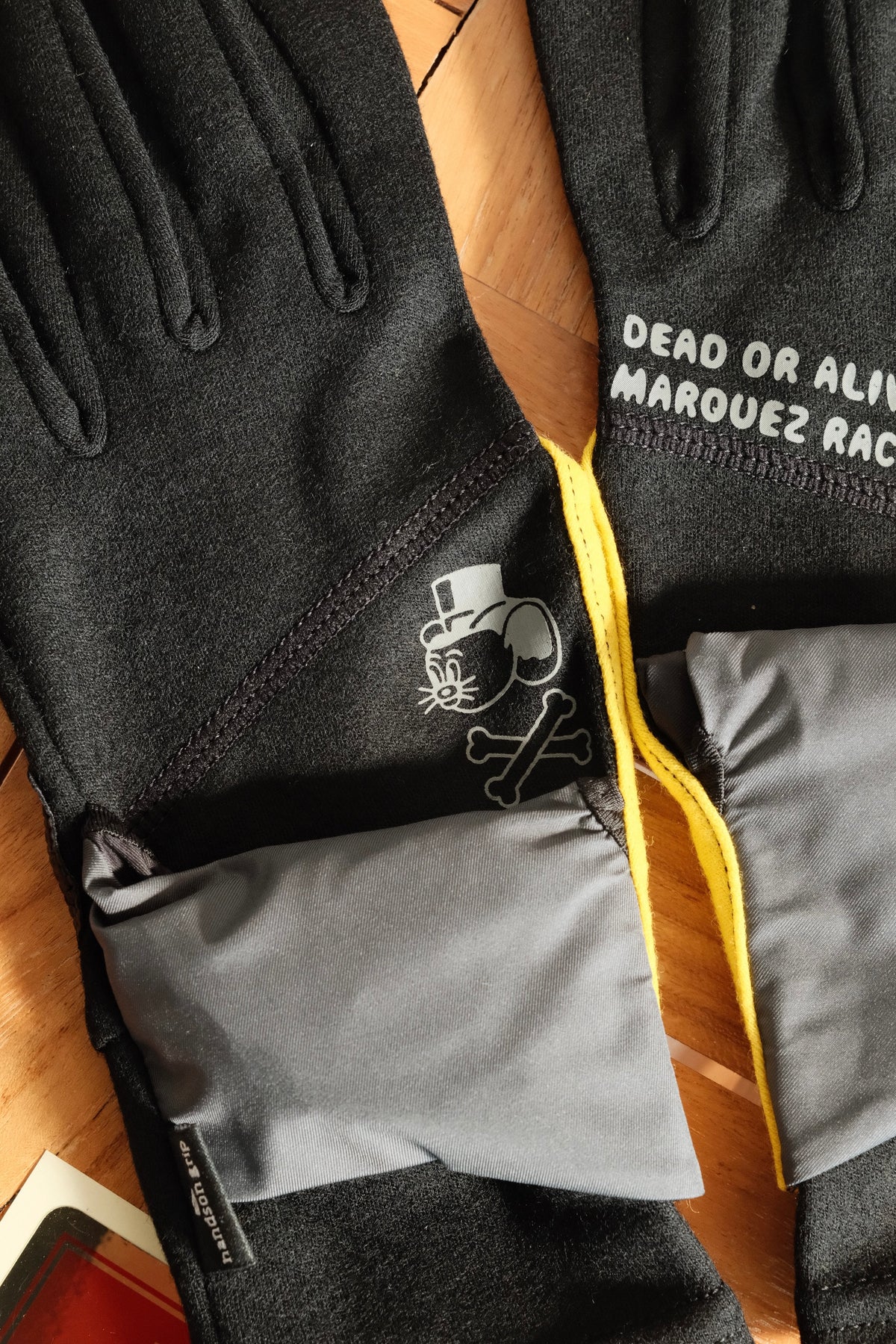 beyond exclusive(MARQUEZ SHOPとのコラボレーショングローブ)【handson grip】