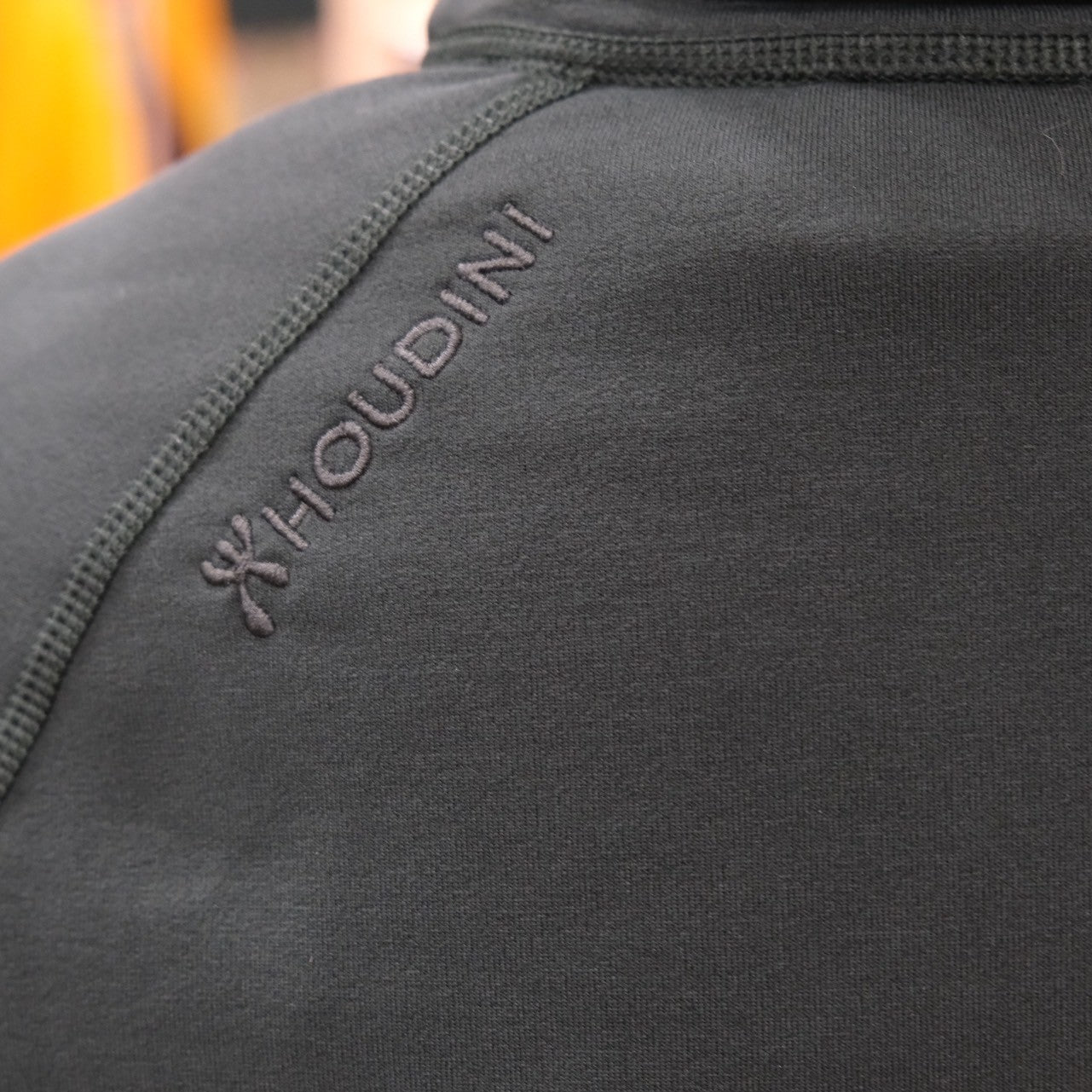 Ws Power Up Jacket(肌触りフワトロな厚手のあったかフリース/フードなしタイプ)【Houdini】