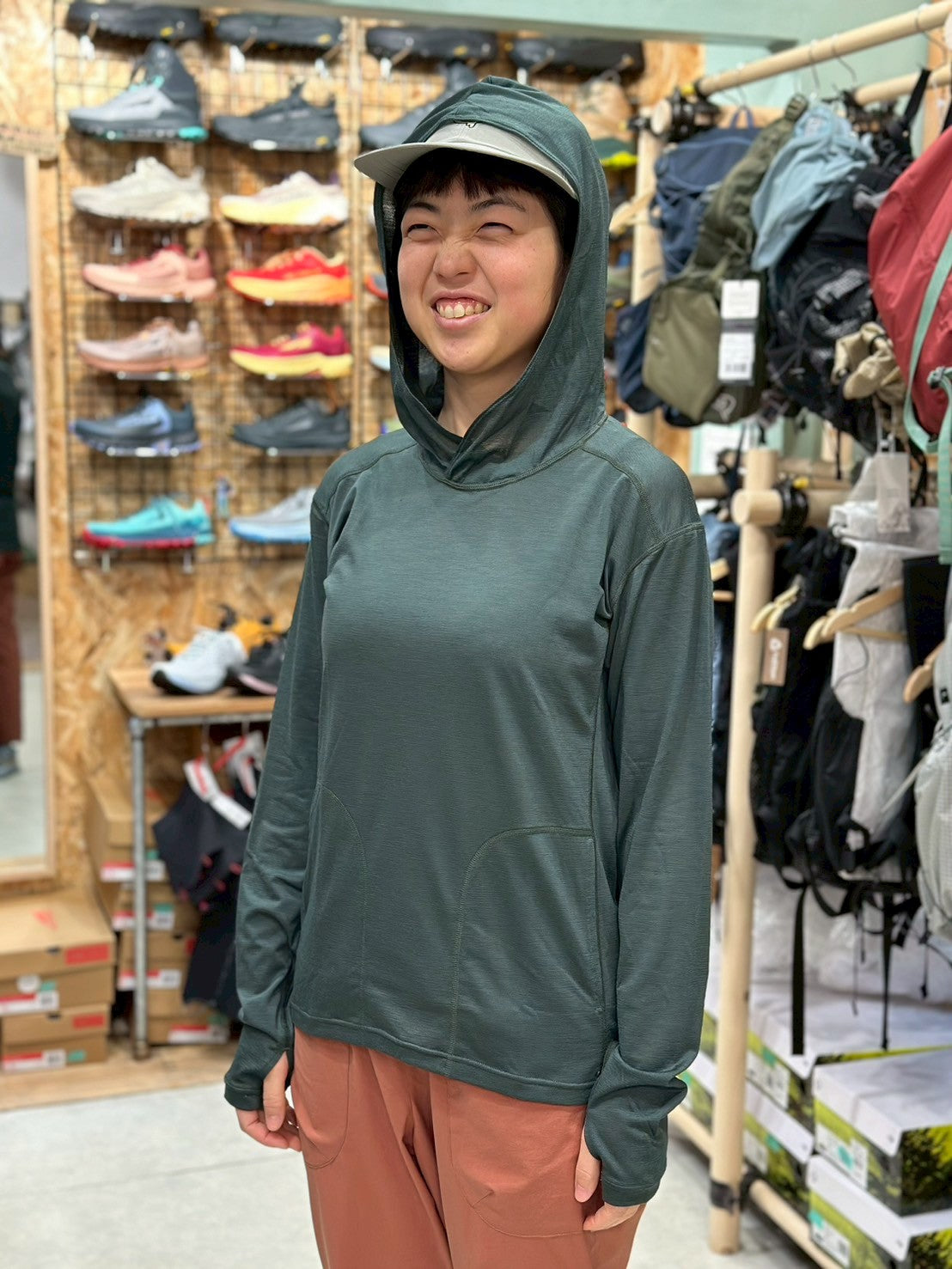 WS Axio Lite Hoody 2025(ウールとポリエステルで防臭・速乾/極薄手で暑くない)【Teton Bros.】