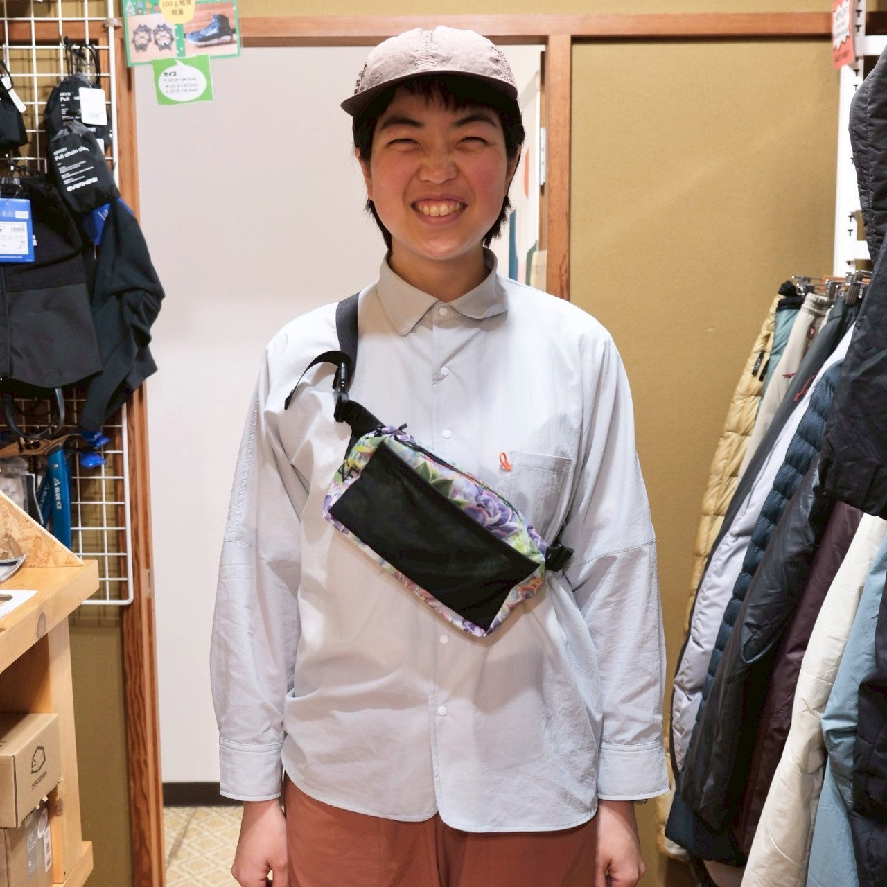 PRINTED DYNEEMA FEATHER WEIGHT FANNYPACK(ウエストベルトにもなる完全防水ポーチ)【LiteAF】