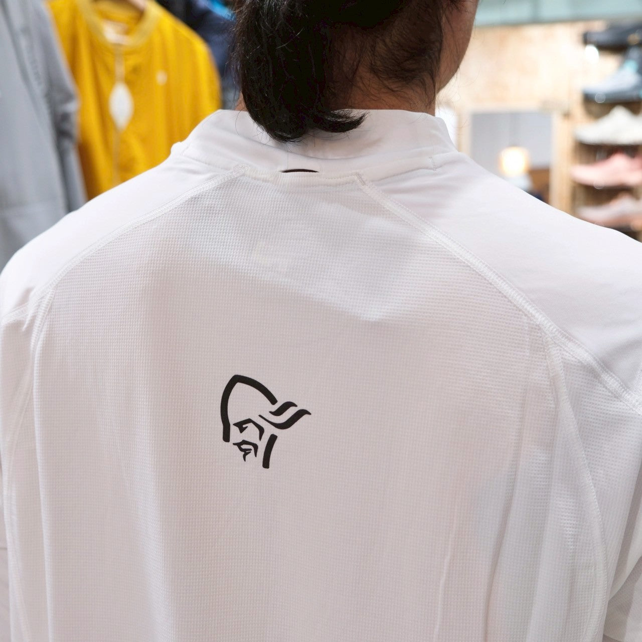 senja equaliser lightweight T-shirt Men's【NORRØNA】