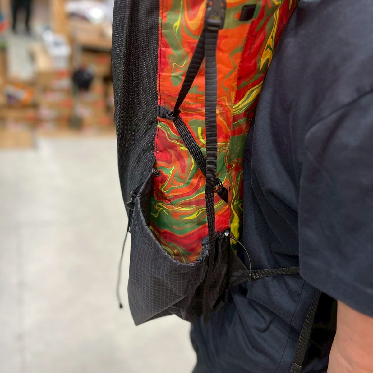 PRINTED DYNEEMA 20L CURVE FRAMELESS(防水/軽量/耐久性◎/ダイニーマフレームレスバックパック)【LiteAF】