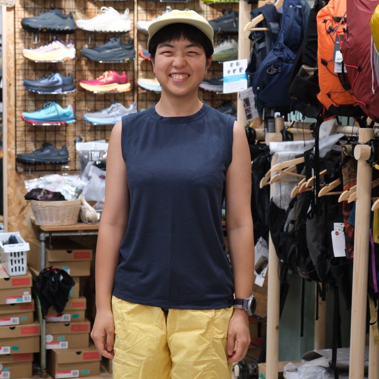 大特価 意味 ALL W's（メリノウール×ポリステル SHIRTS SLEEVELESS ELEVATION トップス