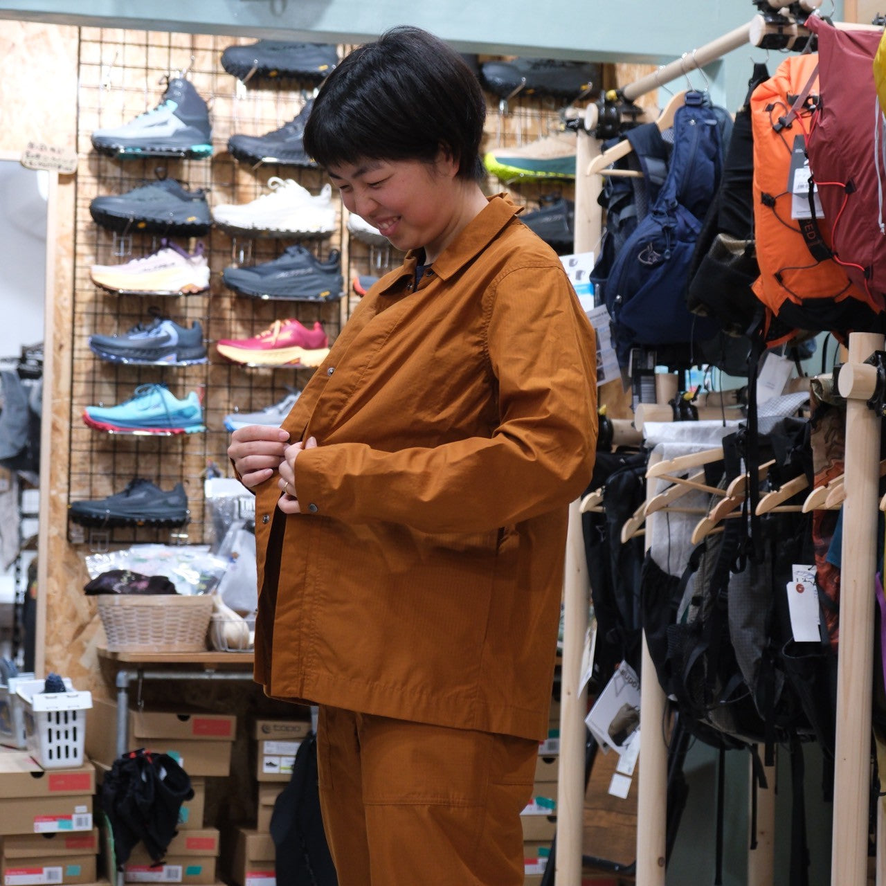Ws Tree Chore Jacket(山でも街でもタフに使えるシャツジャケット)【HOUDINI】