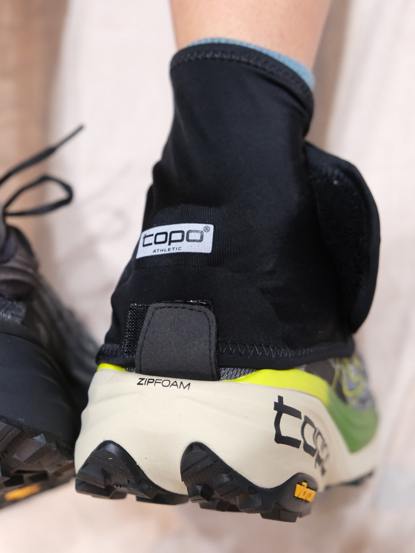 SWITCHBACK GAITER(装着簡単!伸縮性◎/ショートゲイター)【TOPO】