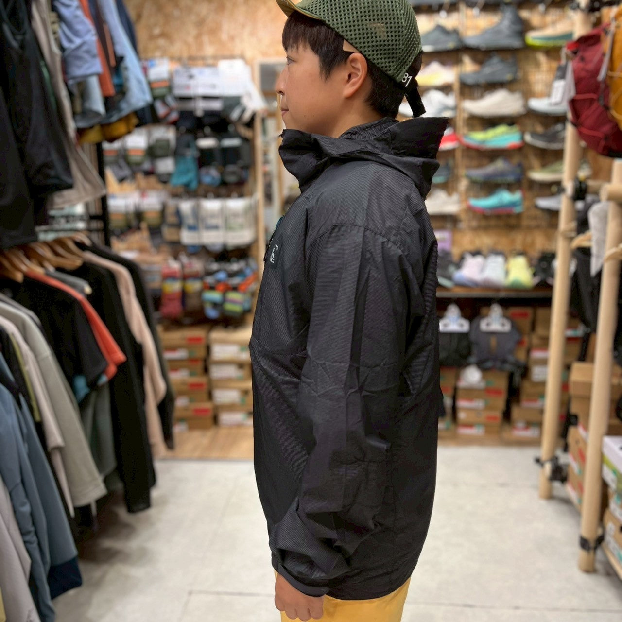 APOSTLE DYNEEMA HOODY 2.0(Dyneema使用のウインドシェル 2025AW)【STATIC】
