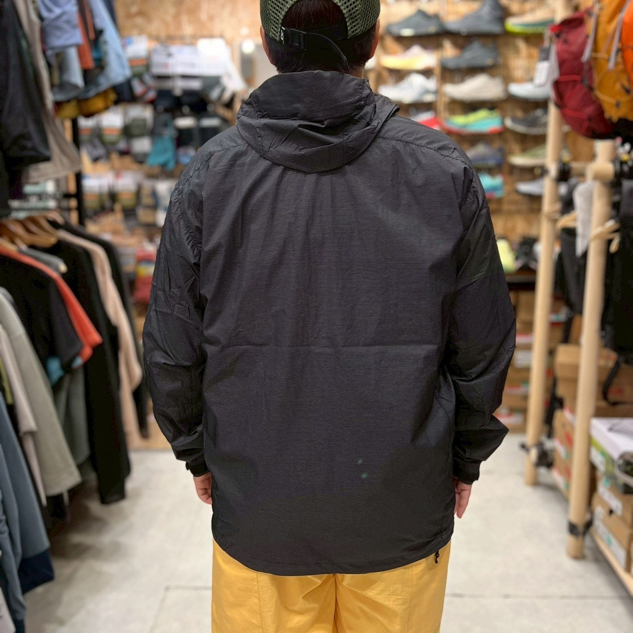 APOSTLE DYNEEMA HOODY 2.0(Dyneema使用のウインドシェル 2025AW)【STATIC】