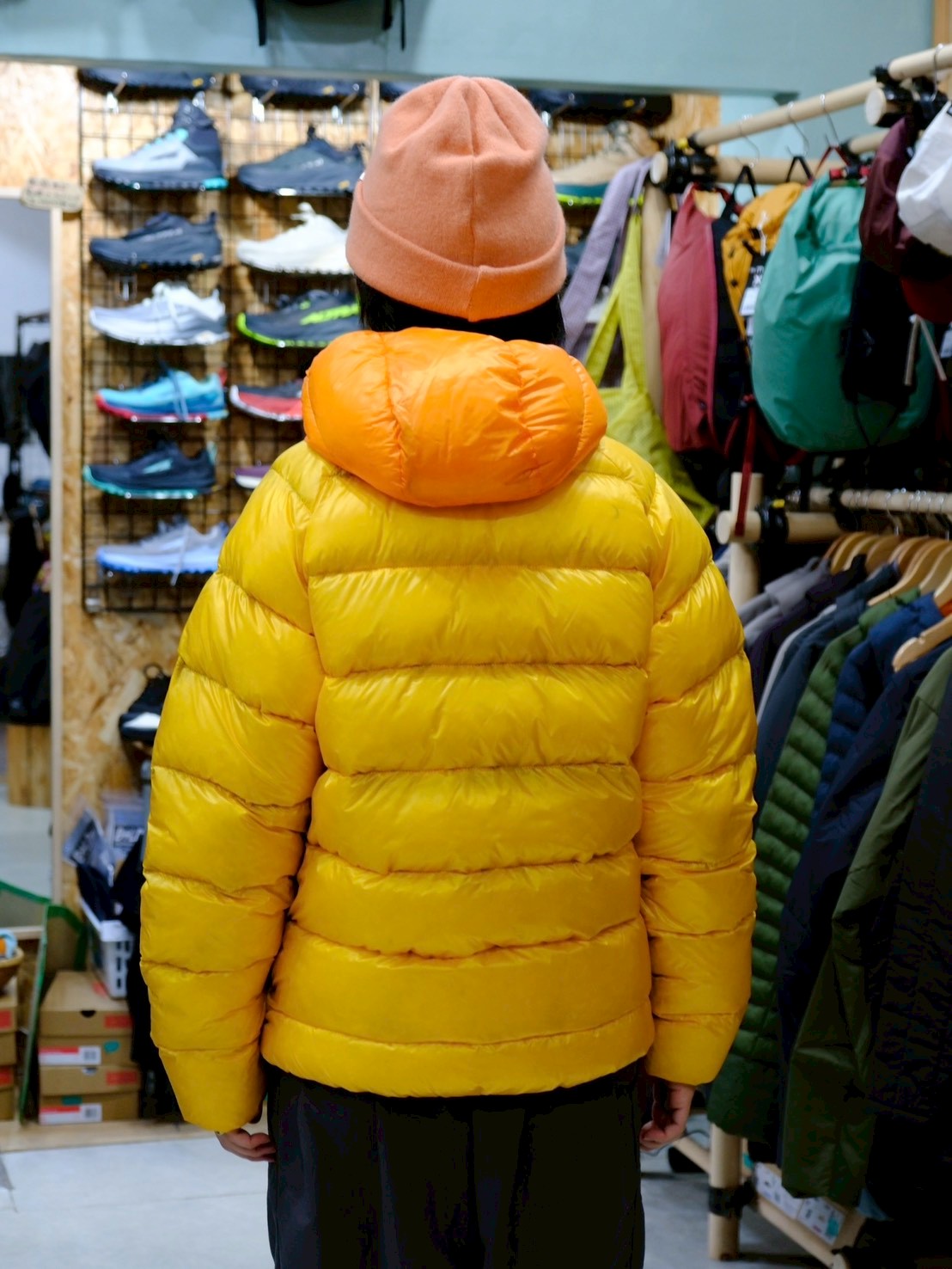 NOT BAD DOWN HOODIE【Trail Bum】