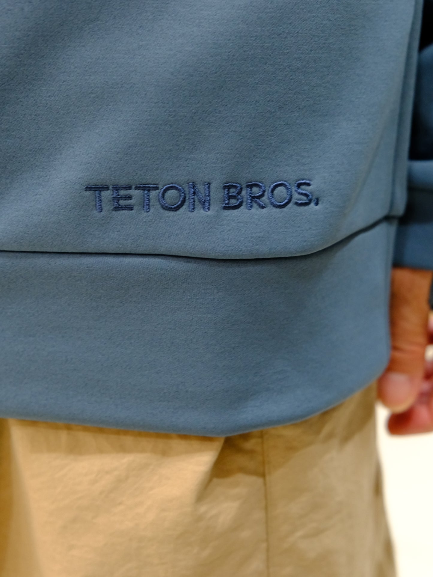 OCTA Fleece Crew(25FW)(軽くて暖かいオクタフリースのプルオーバー)【Teton Bros.】