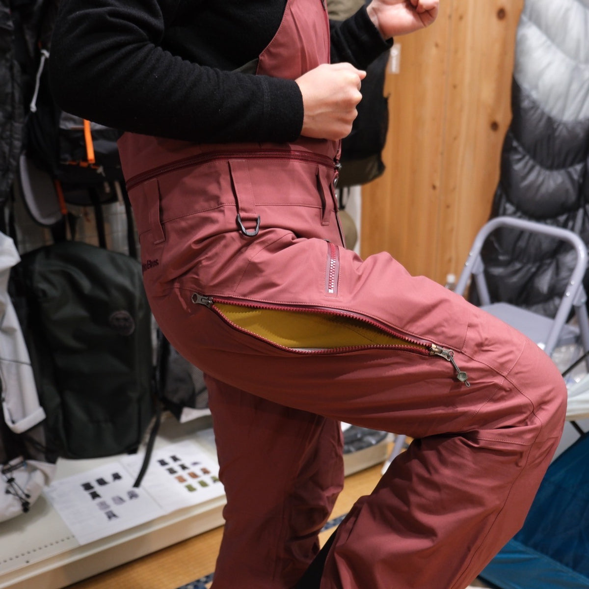 TB Pant Men's(ハードシェルパンツ/取り外し可能なビブタイプ)【Teton Bros.】
