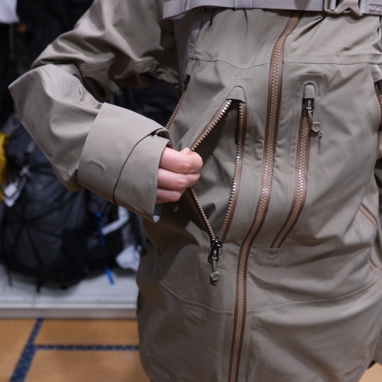 WS TB Jacket(ハードシェル/通気性/高強度)【Teton Bros.】 ★旧製品の為、30%OFF