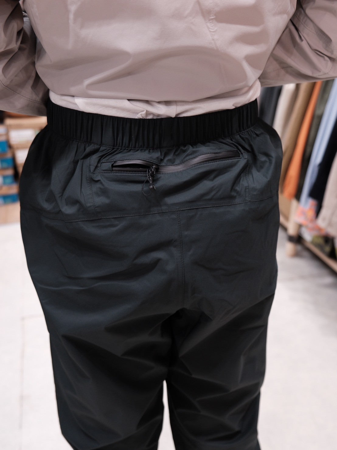 UP-SWING Rain Pants(ストレッチ◎/裾にジッパーあり/軽量レインパンツ)【milestone】