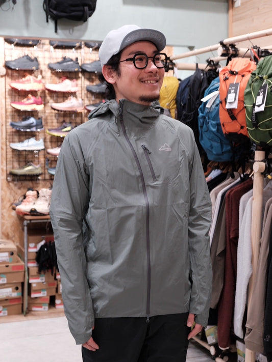 UP-SWING Rain Hoody(トレランザックの上から着れる軽量レインジャケット)【milestone】