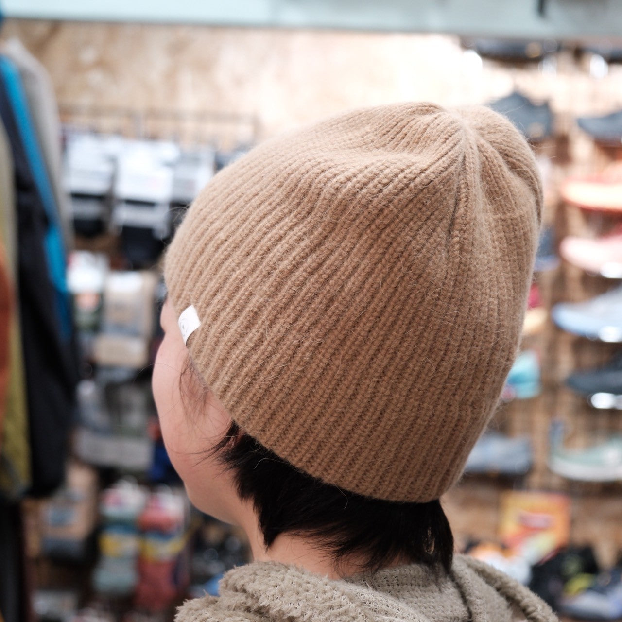 Pom Sole Watch(アンゴラうさぎの毛使用のニット帽)【halo commodity】