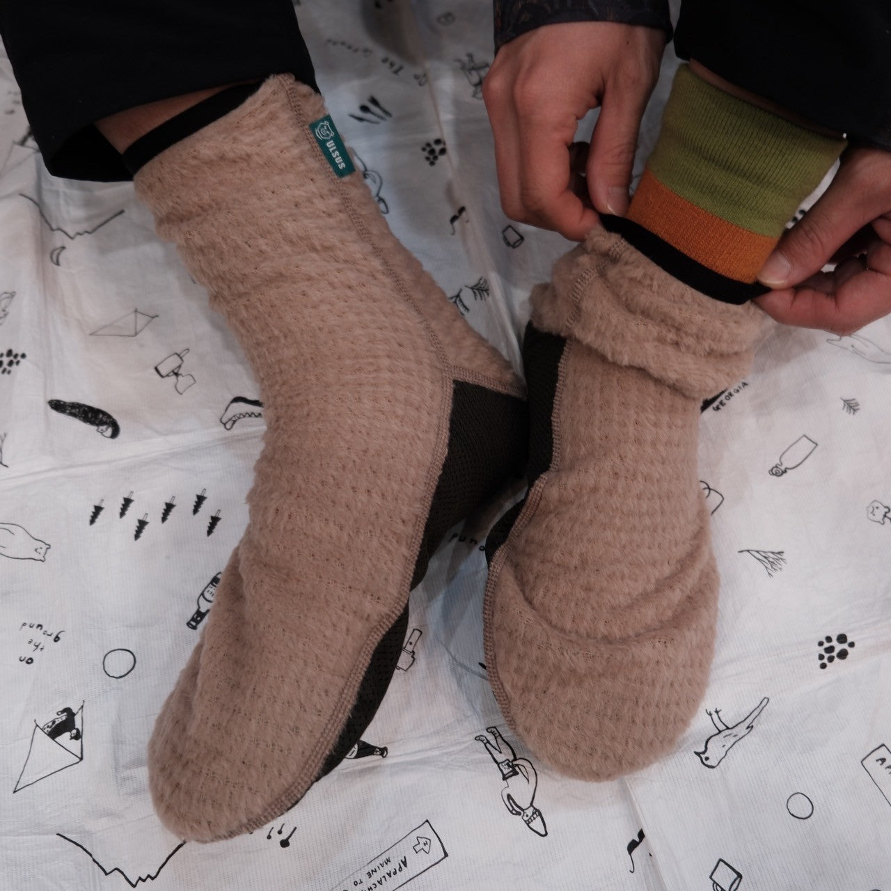 Foot Socks(AlphaとOcta使用の保温ソックス)【ULSUS】