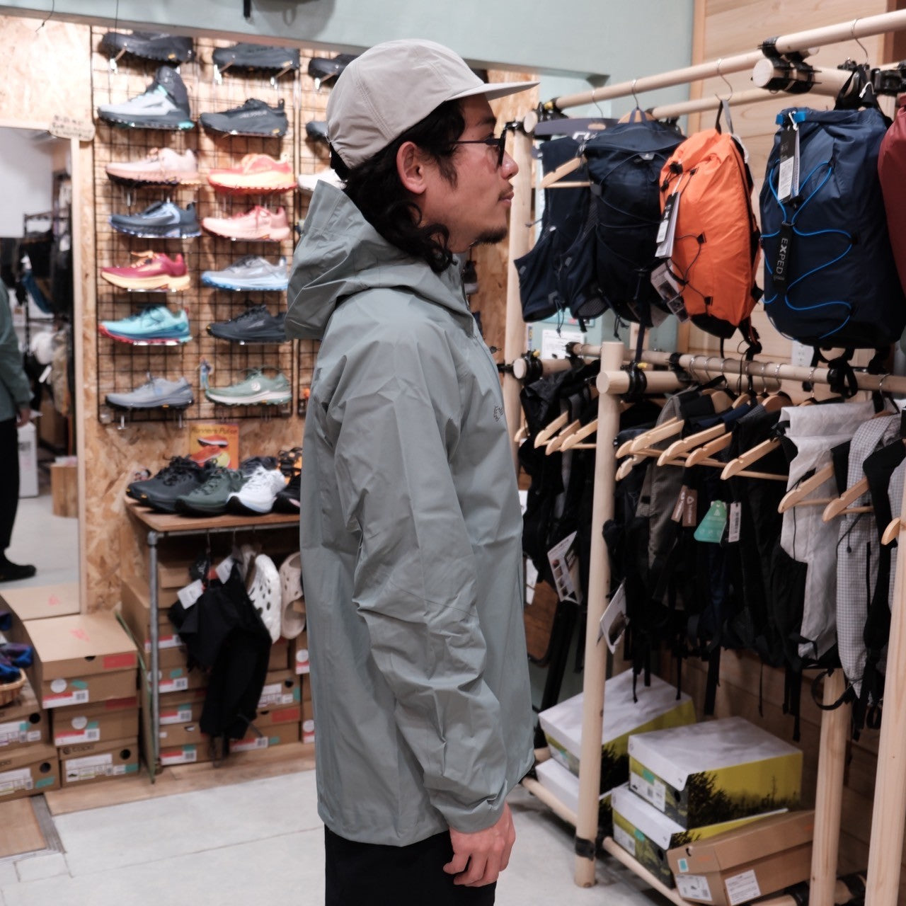 Feather Rain Jacket(高耐摩耗性・軽量・Unisex)【Teton Bros.】