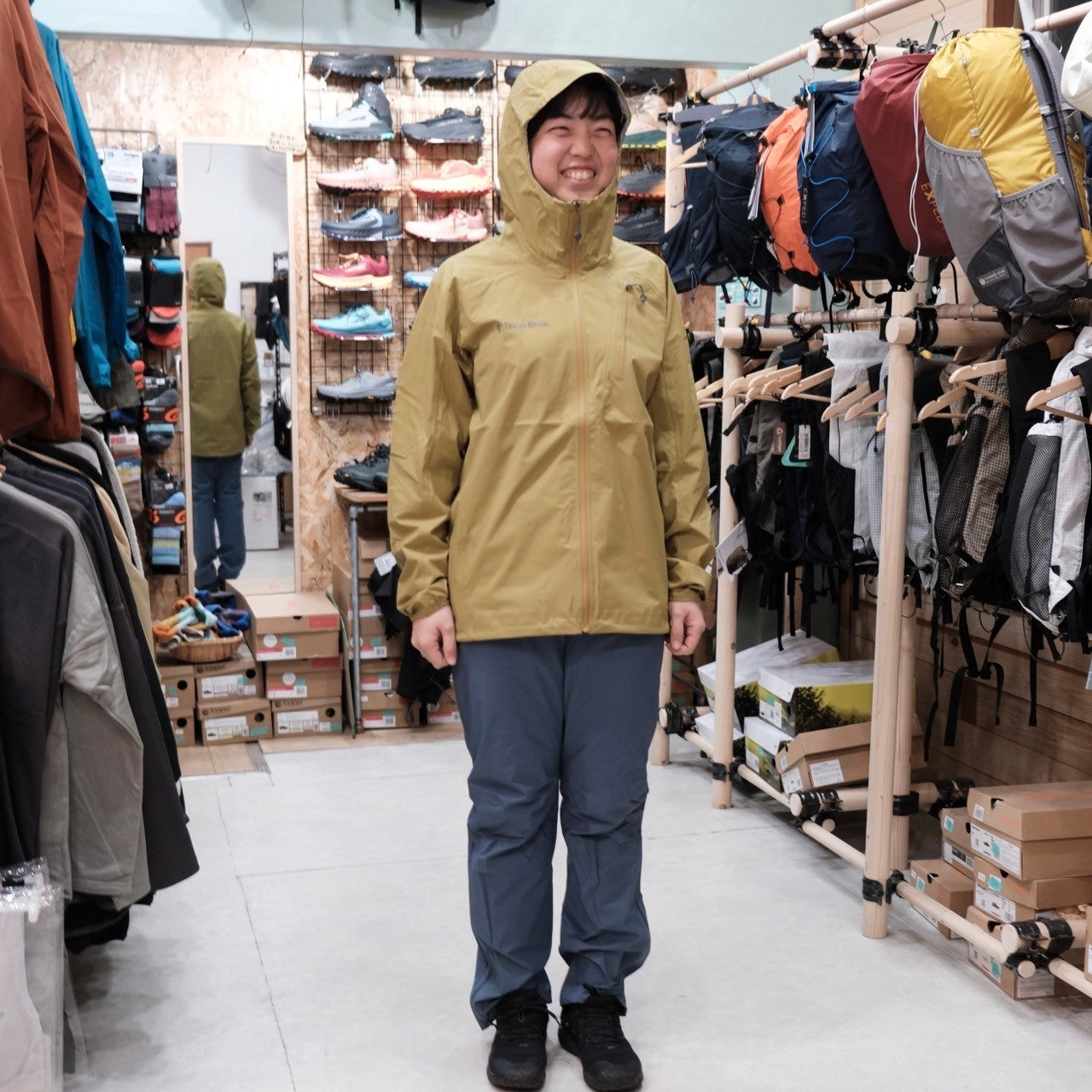 Feather Rain Jacket(高耐摩耗性・軽量・Unisex)【Teton Bros.】