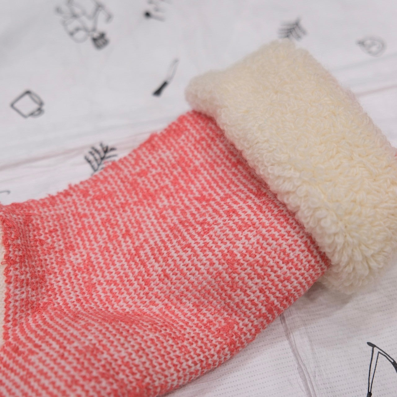 COOL WOOL(テント泊・小屋泊・ご自宅用に/極厚保温ソックス)【WILDERNESS WEAR】