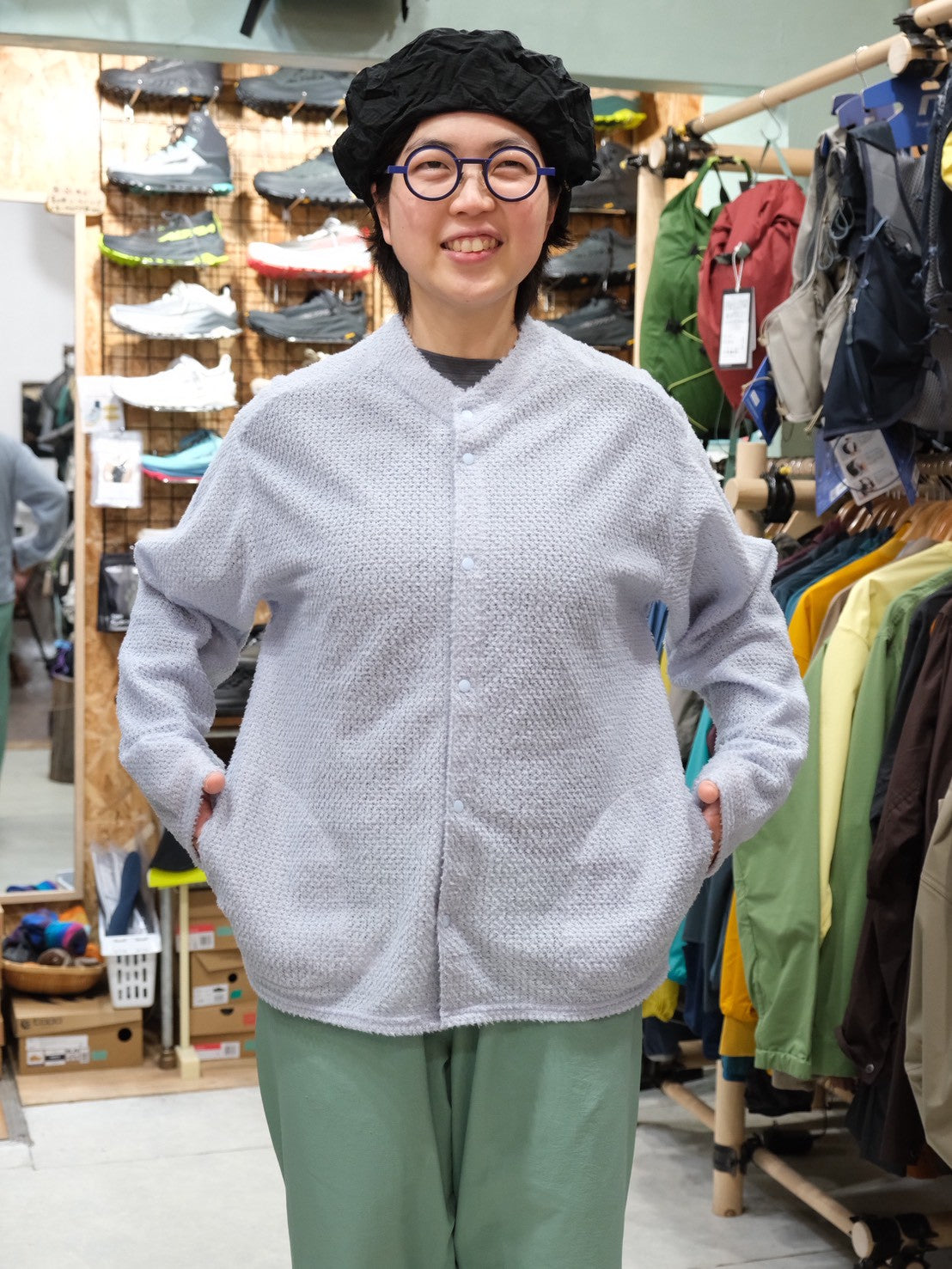Double Side Cardigan（前後2WAY／背中だけ開放できる/アルファの