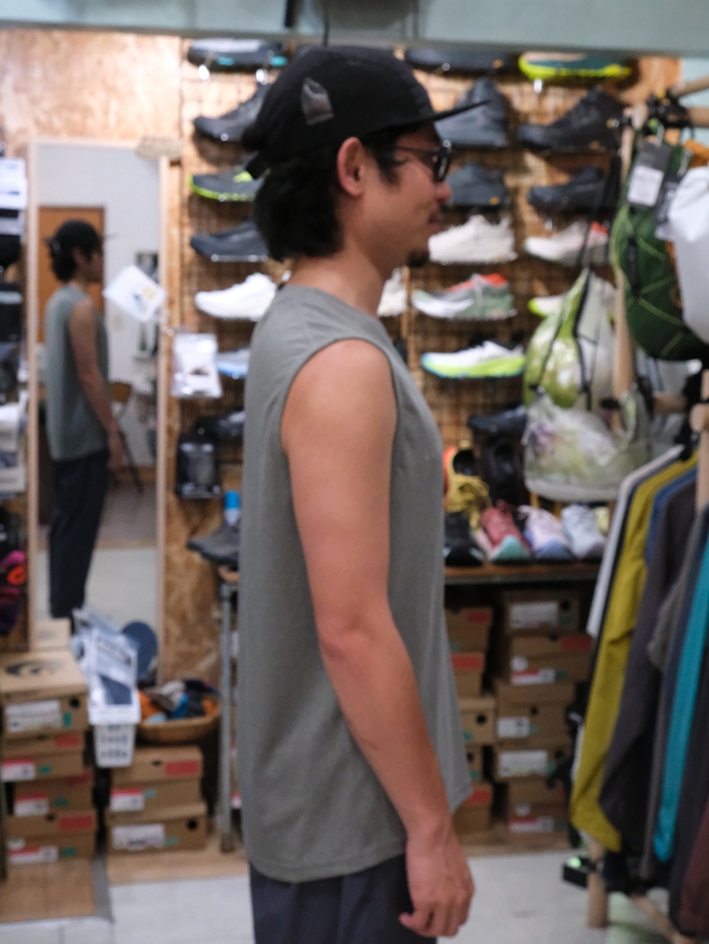 Doo-Bop Sleeveless T-Shirt(最薄の張りつかないノースリーブ)【milestone】