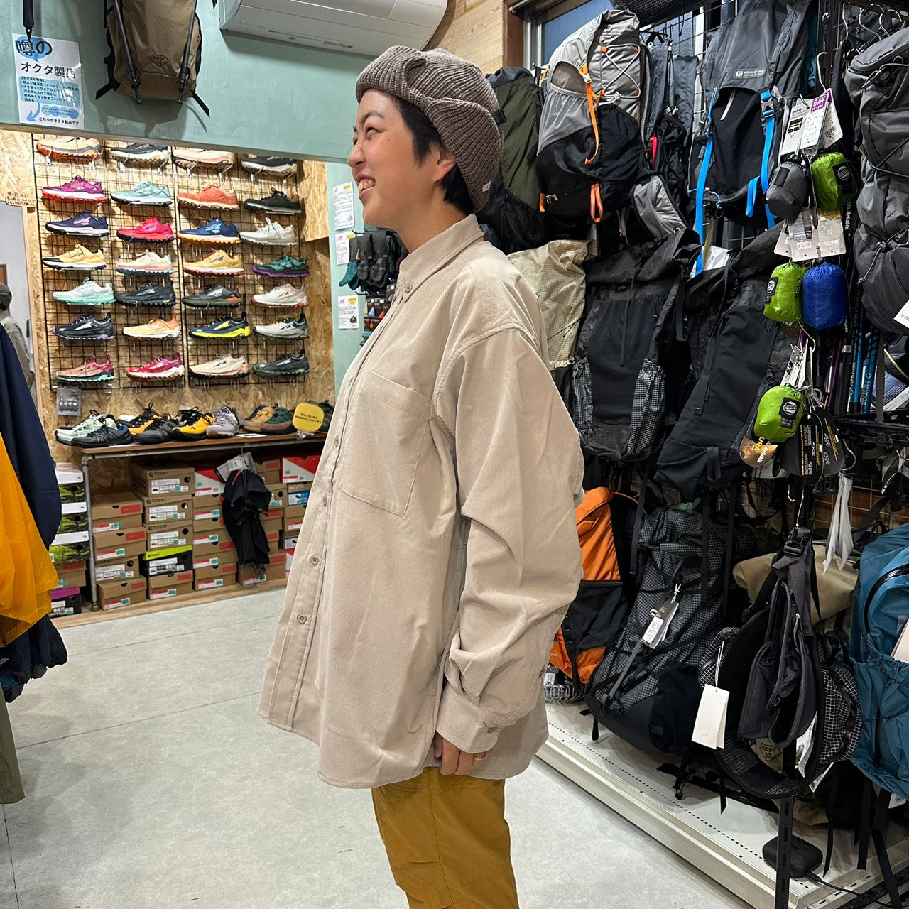 HIKE&BIKE CAVE CORDUROY BIG SHIRT【PAPEASKY】