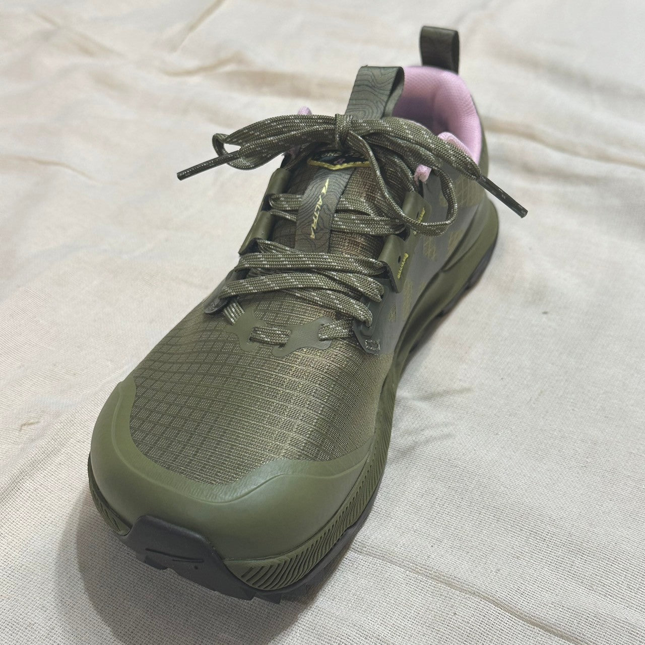 LONE PEAK 8 W's【ALTRA】★旧モデルの為20%OFF