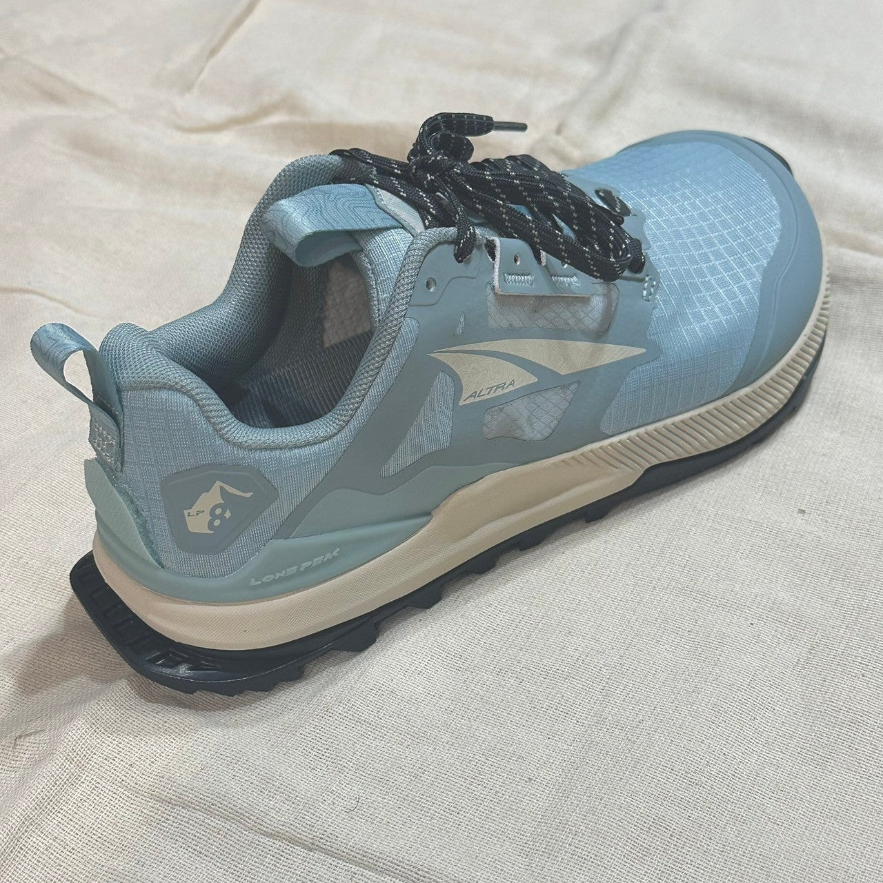 LONE PEAK 8 W's【ALTRA】★旧モデルの為20%OFF