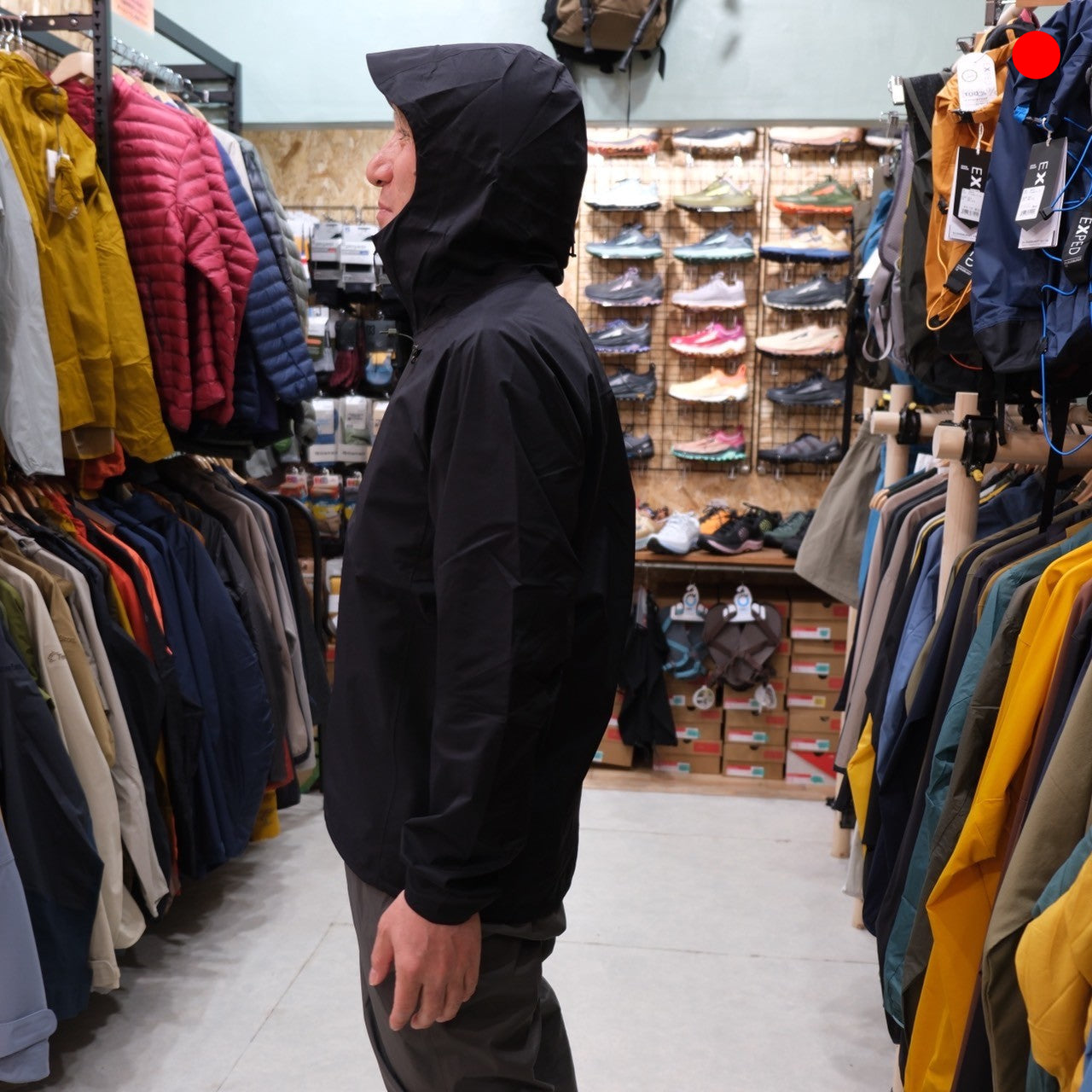 Feather Rain Jacket(高耐摩耗性・軽量・Unisex)【Teton Bros.】