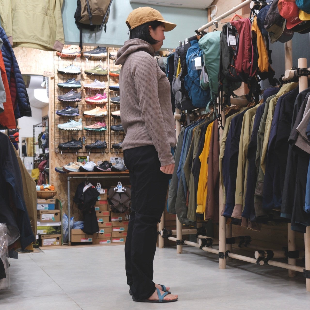 Ms Go Pants(軽量・耐久性抜群な防風パンツ)【HOUDINI】