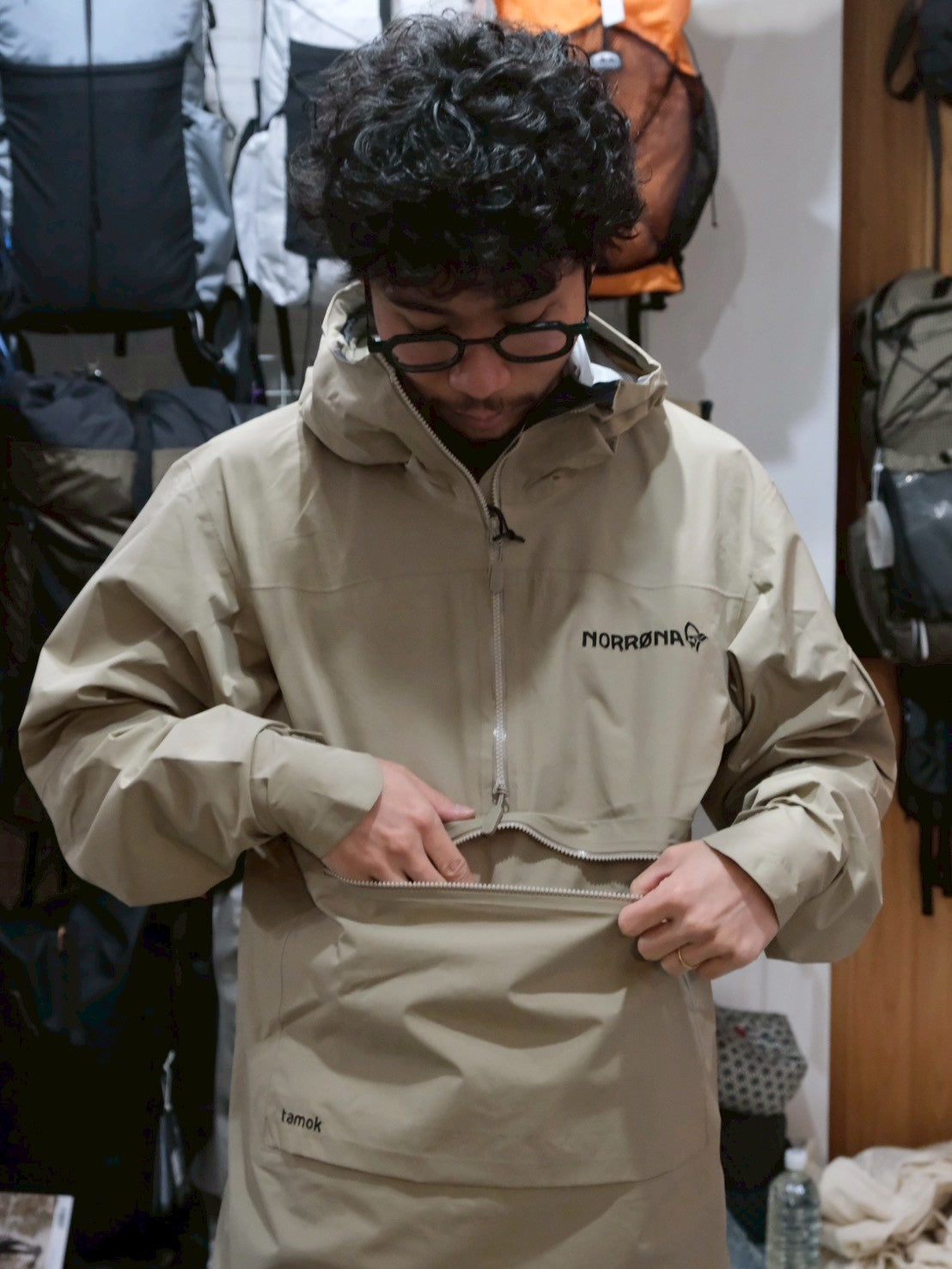 tamok dri1 Anorak MENS（軽量コンパクトなハードシェル）【NORRONA