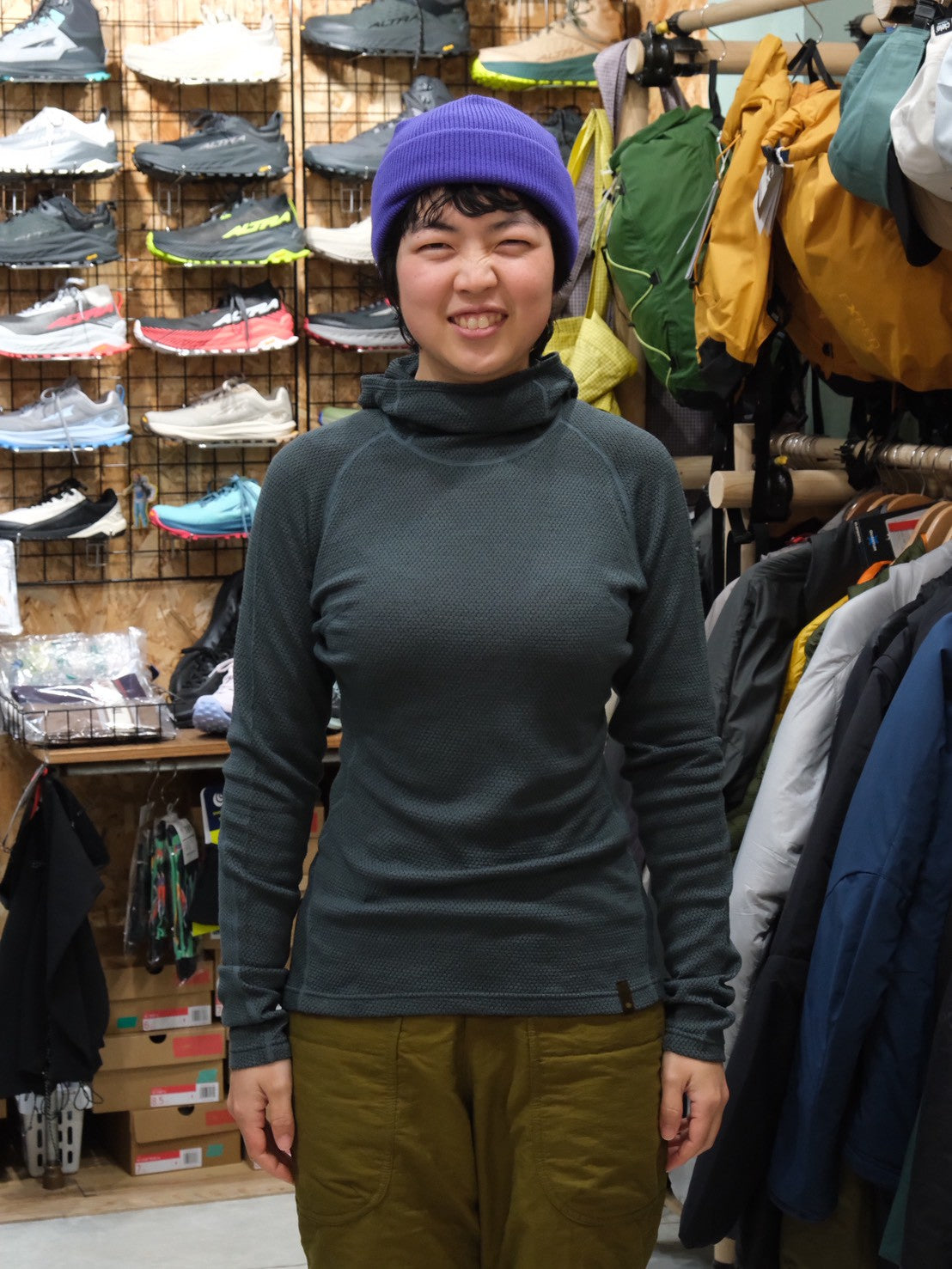 WS MOB Wool Hoody（厳冬期の汗冷えを防ぐウール混のベースレイヤー