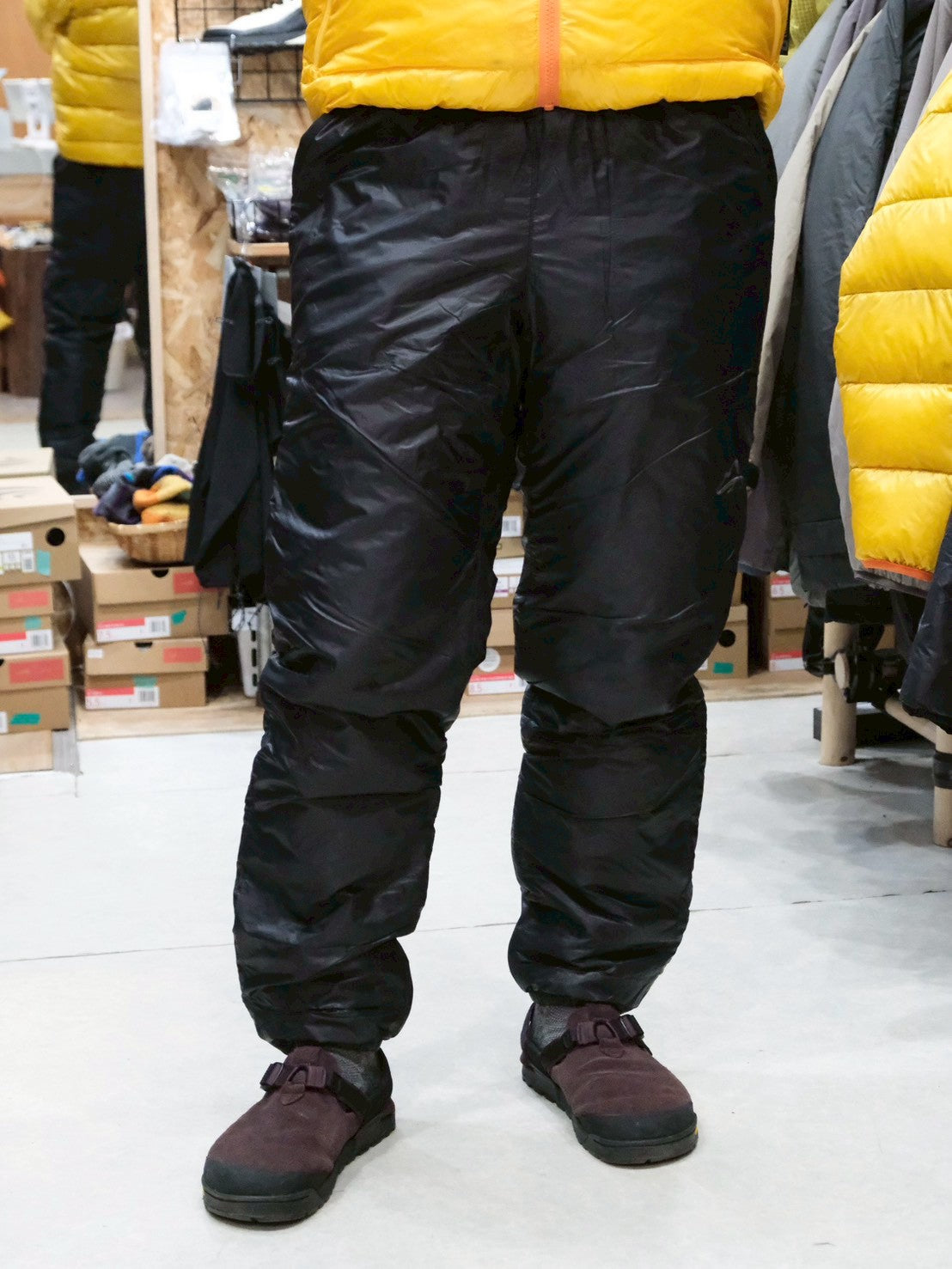 Heatwave Titanium Pants（軽量／内側チタンであたたかい化繊