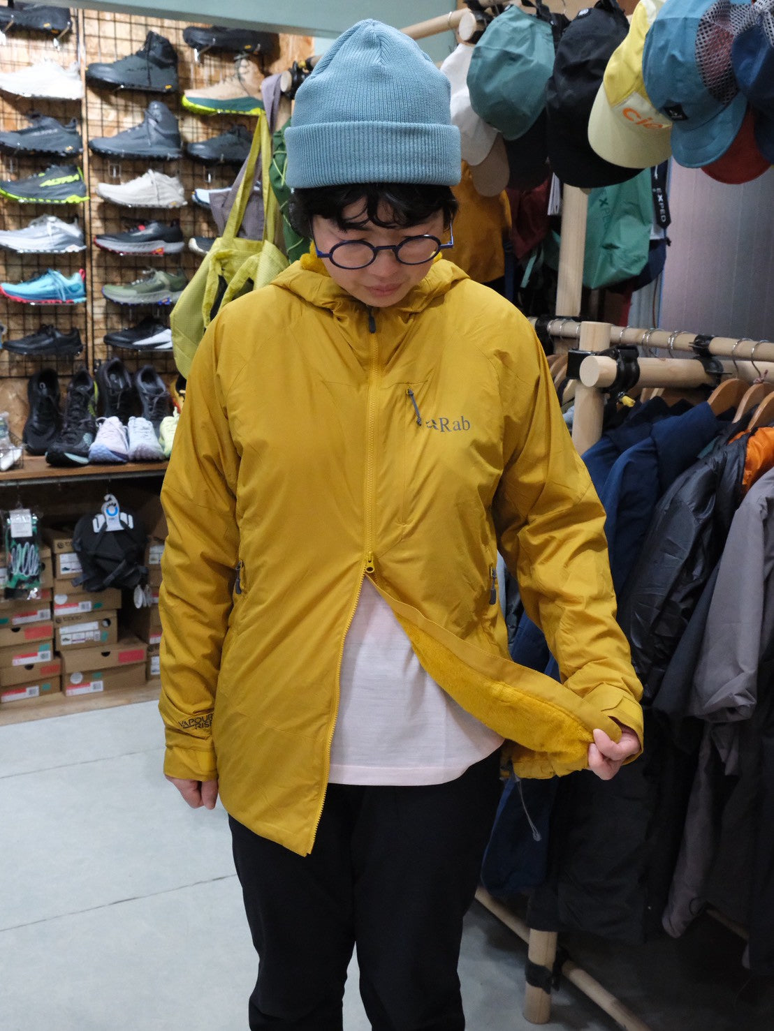 VR Summit Jacket(オクタ/前開き)【Rab】