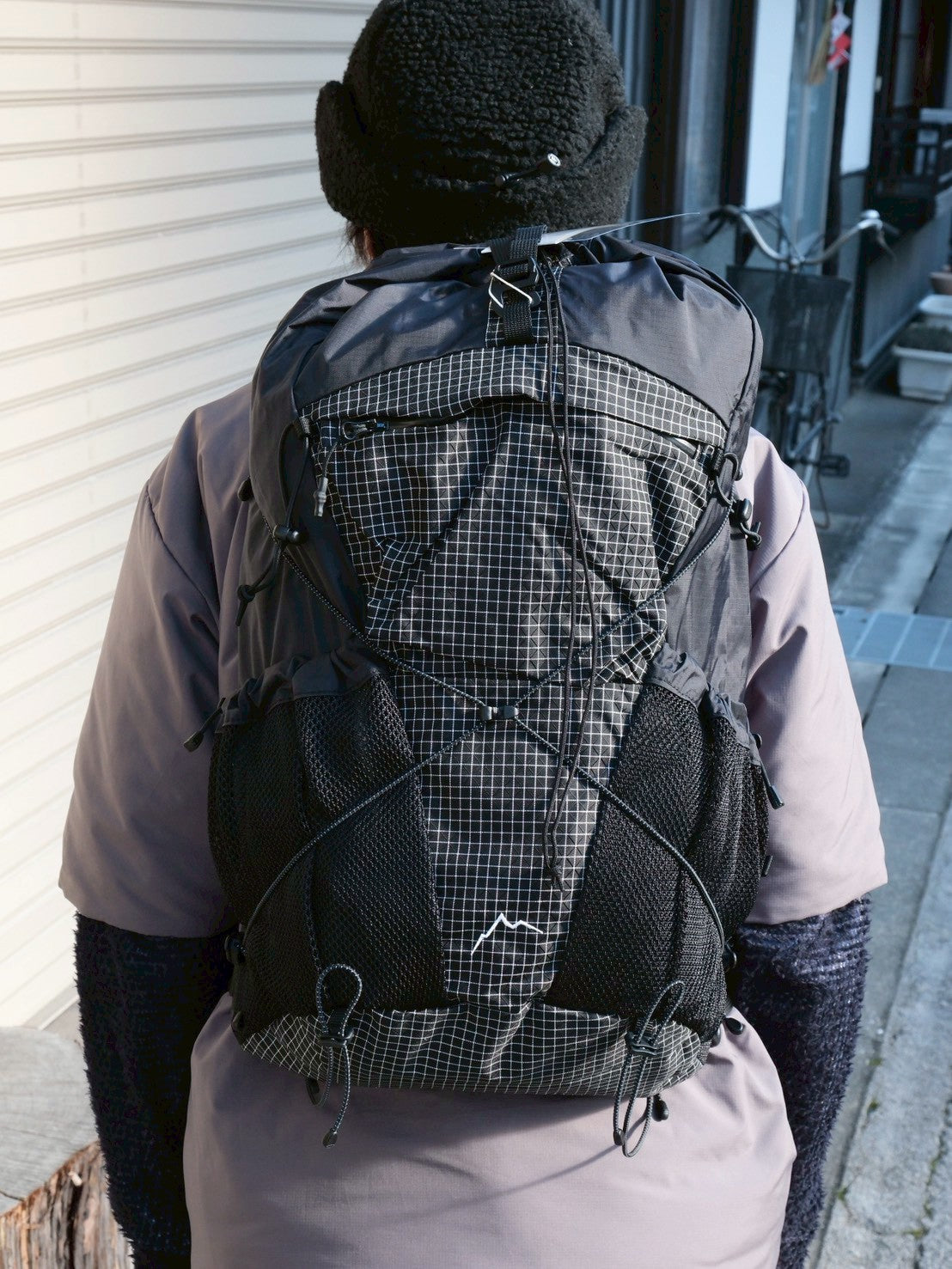 Biseul Grid(20~24L/日帰りハイク、日常でも使いやすいデザイン)【CAYL】