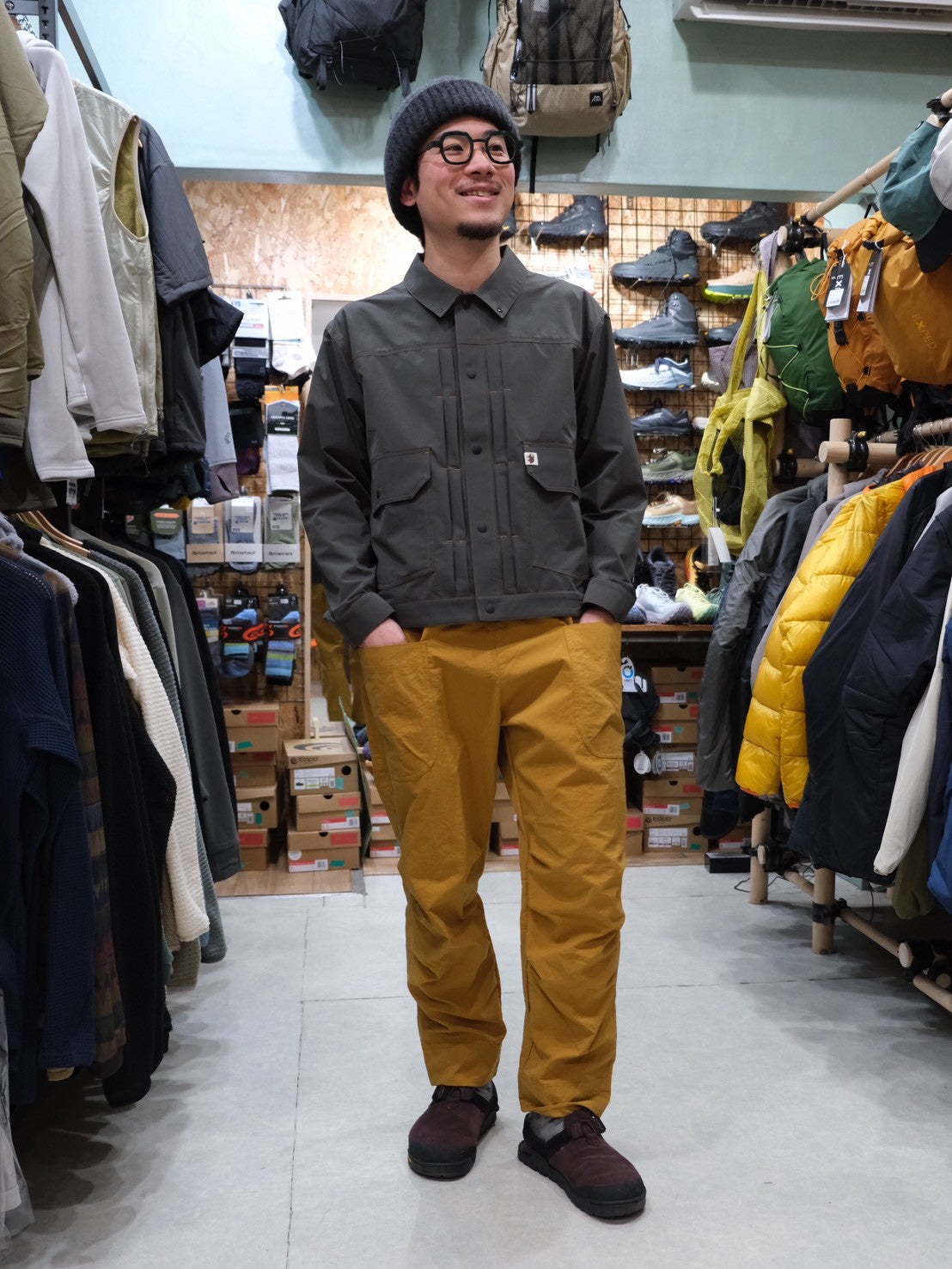 ヴィンテージナイロンのパンツ〈2025AW〉（コットンライクなナイロン