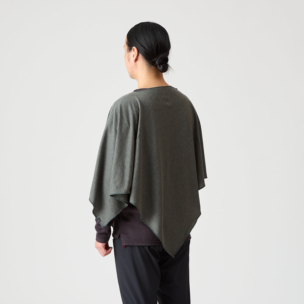 ズキン・デ・ポンチョ(マルチウォームな速乾メリノウール)【AXESQUIN 凌】