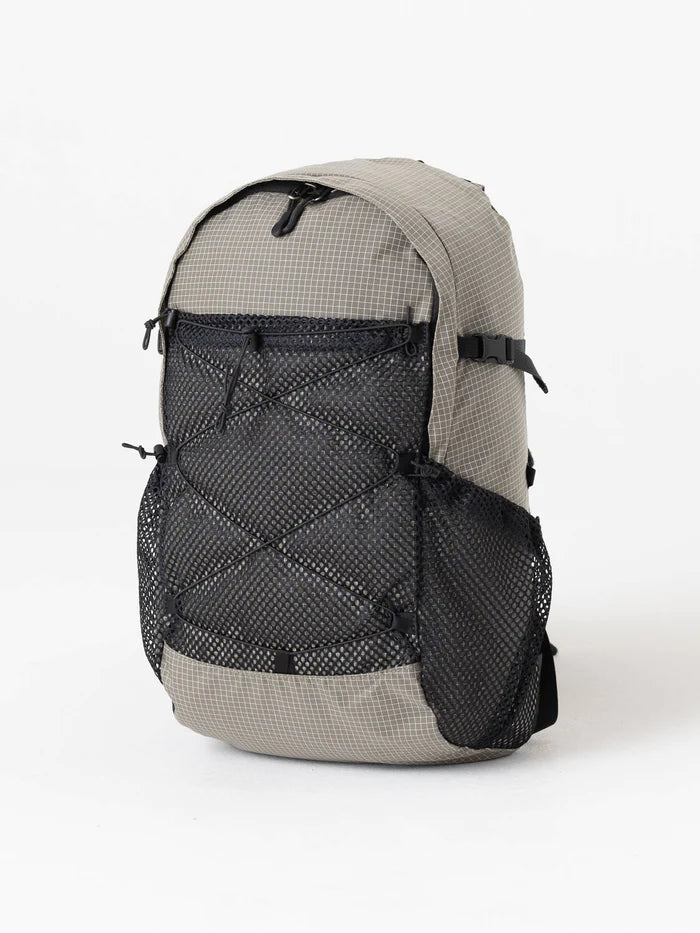 24/7 PACK SPECTRA(日帰り登山と街使いにぴったりなバックパック)【Trail Bum】