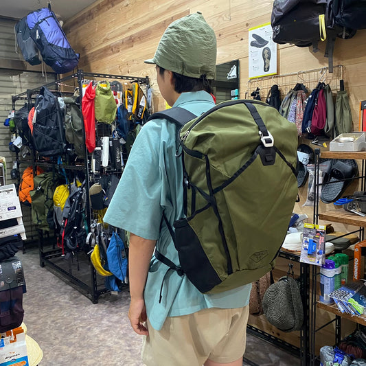 BUDDY 22(日帰り登山・山小屋泊におすすめ)【PAAGO WORKS】