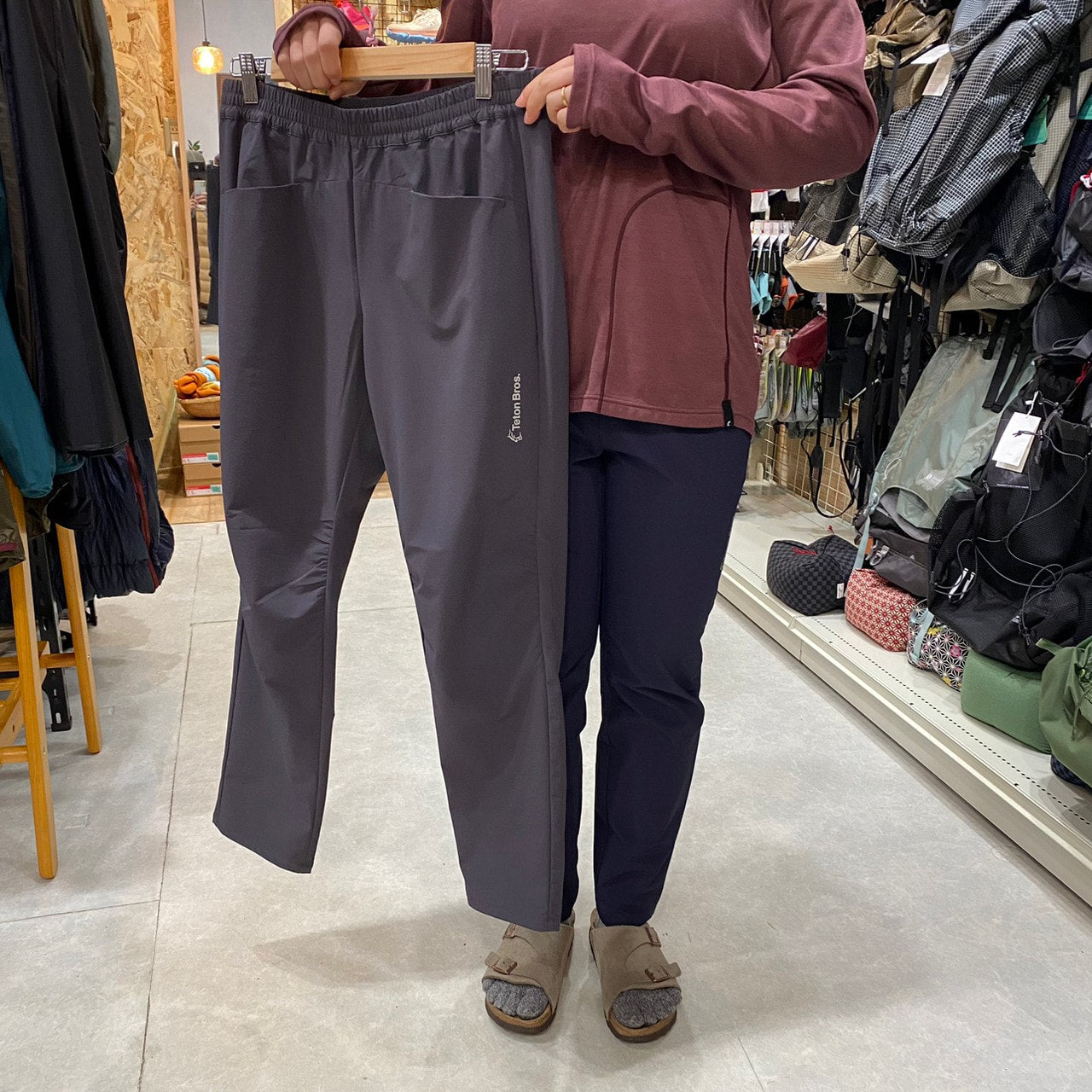 WS Run Pant(女性用/軽量/ストレッチ抜群)【Teton Bros.】