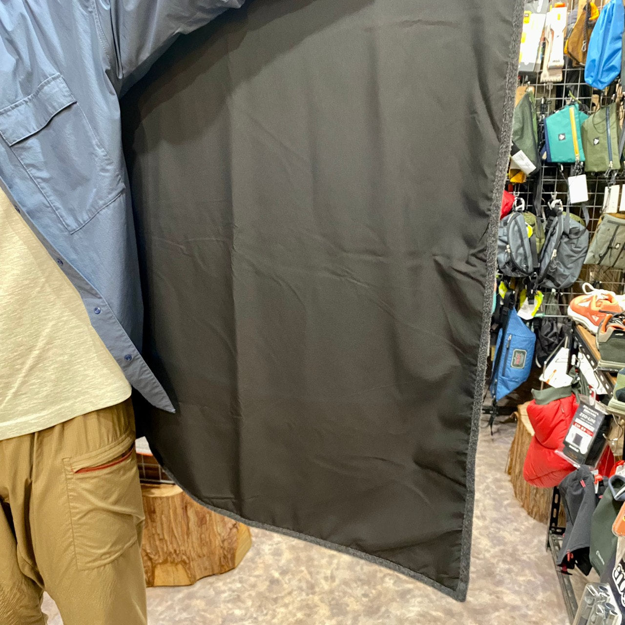 ノヤマ(マルチに使える尾州ウールのブランケット)【AXESQUIN 凌】