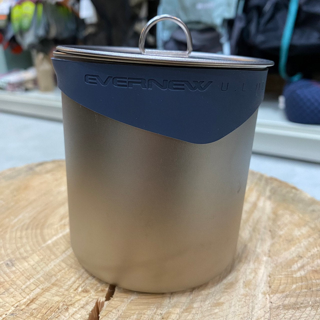 Ti SOLO pot NH(76g/ハンドル無/チタン/550ml)【EVERNEW】★販売店舗限定モデル