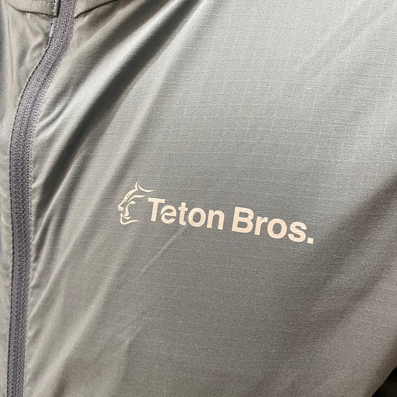 Wind River Hoody Men(通気性のあるウインドシェル/ストレッチ/撥水/軽量)【Teton Bros.】