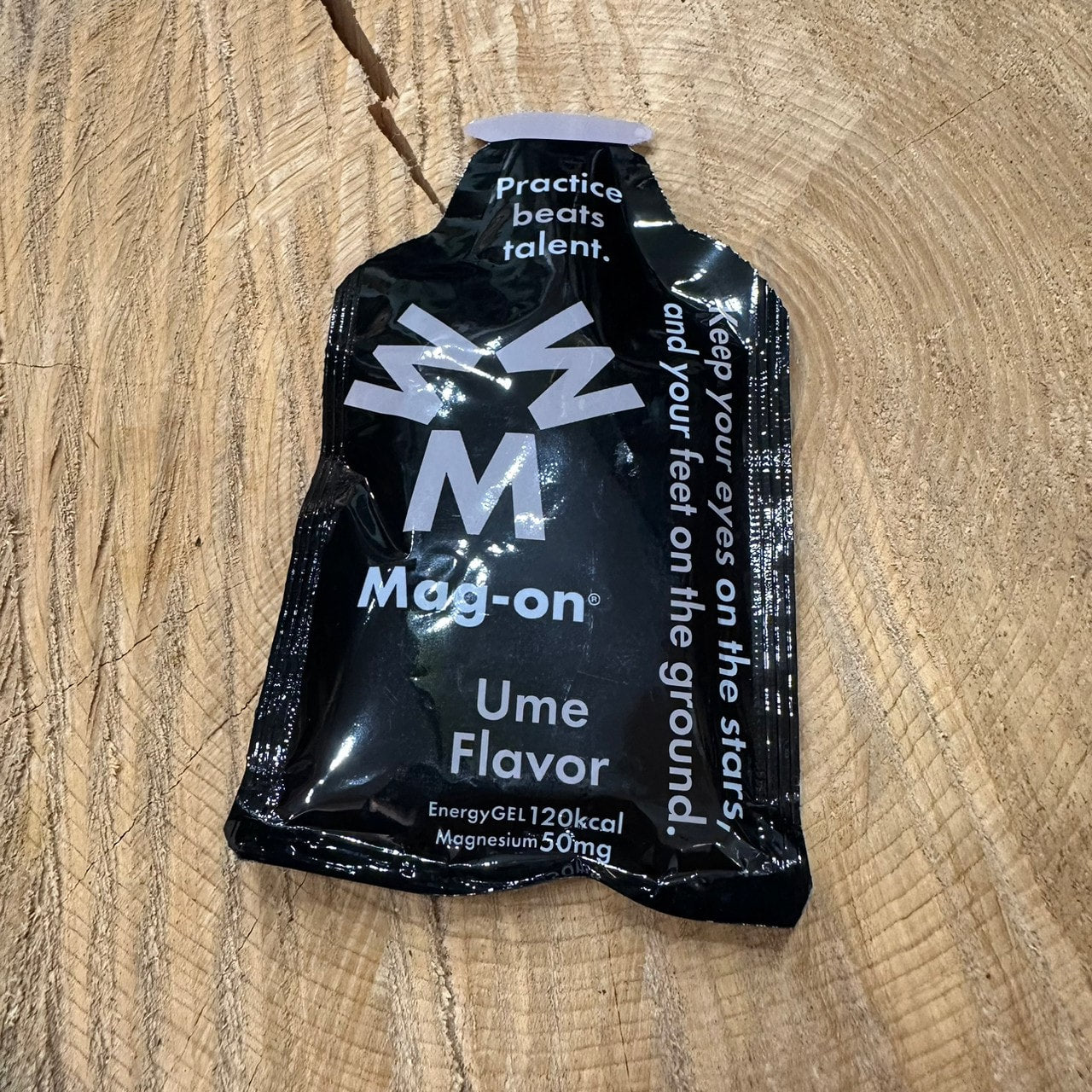 Mag-onエナジージェル(ミネラルとエネルギーを一気に摂取できる行動食)【Mag-on】