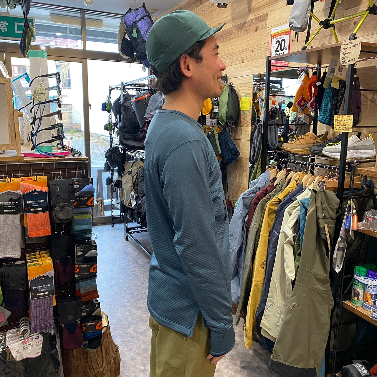 Graphene Crew Mens(薄くてあたたかいフリース/クルーネック)【Teton Bros.】